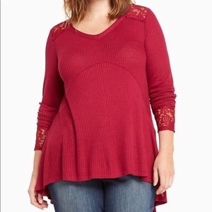 Torrid waffle knit high low tunic top with lace detail